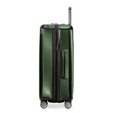 Load image into Gallery viewer, MONTECITO 2.0 Medium Check-In Suitcase - Green