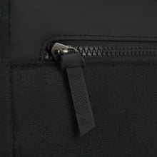 Load image into Gallery viewer, ANTI-THEFT METRO SADDLE CROSSBODY