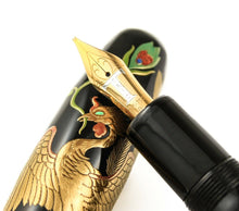 Load image into Gallery viewer, DANITRIO F-7 Hohoh Phoenix Maki-e Fountain Pen | Broad Nib