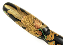 Load image into Gallery viewer, DANITRIO F-7 Hohoh Phoenix Maki-e Fountain Pen | Broad Nib