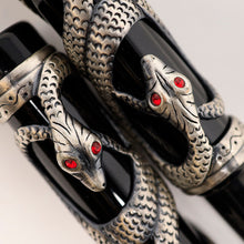 Load image into Gallery viewer, DANITRIO Phantas 1 Snake/Serpent - NEW VAULT KEPT!