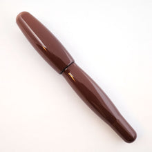 Load image into Gallery viewer, Capped view of the purple Tamenuri fountain pen.