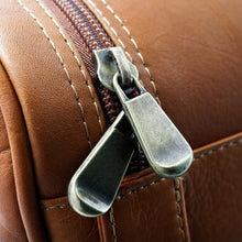 Load image into Gallery viewer, Close up to the zippers of the shave kit.