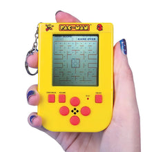 Load image into Gallery viewer, KEYRING ARCADE GAME - PAC-MAN OR TETRIS
