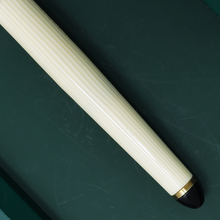 Load image into Gallery viewer, Francois Yves Luthier "Modigliani" Fountain Pen