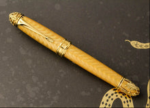Load image into Gallery viewer, Front view of the fountain pen with the cap on.