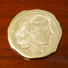 Load image into Gallery viewer, Montblanc Hommage á Alexander the Great Limited Edition 888 Solid Gold FP