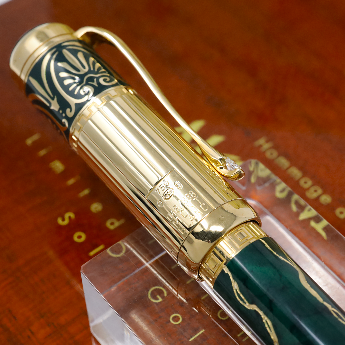 Montblanc Hommage á Alexander the Great 888 750 Gold FP | Airline Intl