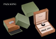 Load image into Gallery viewer, Presentation box with fountain pen, and an inkwell. Also shows with green Montegrappa outer box.