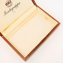 Load image into Gallery viewer, View of the compartment underneath the pen placement of the presentation box.