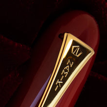 Load image into Gallery viewer, Close up to the engraved Namiki logo on the pen's clip.