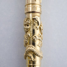 Load image into Gallery viewer, Omas 1997 "Return to the Motherland" Hong Kong Solid 18k Gold LE Fountain Pen