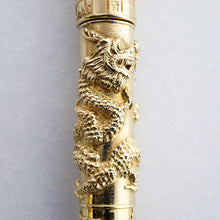 Load image into Gallery viewer, Omas 1997 "Return to the Motherland" Hong Kong Solid 18k Gold LE Fountain Pen