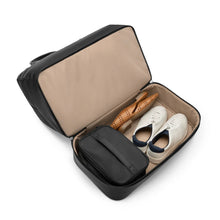 Load image into Gallery viewer, Briggs & Riley Rhapsody Weekender Tote - Shown in Black
Image of Zip Bottom Compartment that is ideal for toiletry kit, change of shoes, etc.
Dimensions:  15 x 19 x 9.8 in / 38.1 x 48.3 x 24.9 cm