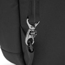 Load image into Gallery viewer, Close up to the detachable shoulder strap clasp.