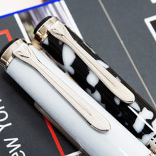 Load image into Gallery viewer, Pelikan K620 New York Fountain Pen and Ballpoint Pen Set