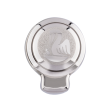 Load image into Gallery viewer, Top of pen cap with Pelikan Logo.