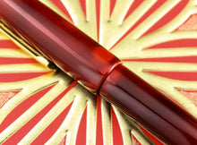 Load image into Gallery viewer, Close Up to the side of the pen where the barrel and cap close up.