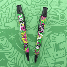 Load image into Gallery viewer, Side views of the Gregarious Green and Magenta pen.