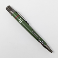 Load image into Gallery viewer, Side view of the pen on a white background.