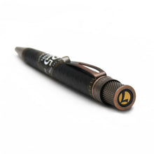 Load image into Gallery viewer, On a white background: Angled view of the pen. The top of the pen features a letter 'L' for Lionel.
