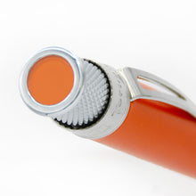 Load image into Gallery viewer, Close up to the top disk of the Autumn pen. It has a matching-colored orange disk.