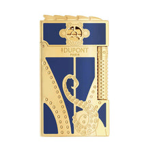 Load image into Gallery viewer, Front panel view of the lighter.