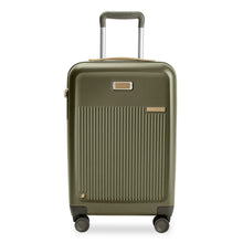 Load image into Gallery viewer, Briggs & Riley Sympatico Essential Carry-On Spinner - Olive
Image of Front Panel View
Dimensions: 22 x 14 x 9-11.25 in / 55.9 x 35.6 x 22.9-28.6 cm