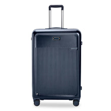Load image into Gallery viewer, Briggs & Riley Sympatico Large Expandable Spinner - Navy
Shown in Front Panel View
Dimensions: 30 x 20 x 12-14.25 in / 76.2 x 50.8 x 30.5-36.2 cm