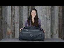 Load and play video in Gallery viewer, Review of the Daylite Duffel bag. Available in different sizes and colors, it can be carried as a backpack or duffle bag. It features multiple zipper-closing compartments, water bottle pocket, and an easy to store foldable design.