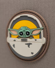 Load image into Gallery viewer, Herschel Supply Co. Pop Quiz Lunch Box - Star Wars Mandalorian