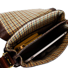 Load image into Gallery viewer, Cheyenne Leather Crossbody