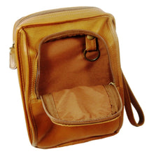 Load image into Gallery viewer, Dorado Leather Gadget Travel Bag - Tan
Image of Front Panel U-Shaped Pocket which also features a key ring.
DIMENSIONS: 7 X 10 X 3.5"