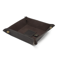 Load image into Gallery viewer, DayTrekr Leather Tray - Brown
Angled View image of Valet Tray in Brown, with matching suede leather interior, contrast stitching, and brass hardware.
Dimensions: 6 x 6"