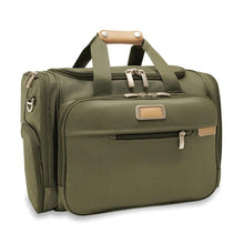 Load image into Gallery viewer, Briggs & Riley Baseline Underseat Duffle - Olive
Image of Angled Front Panel View
Height	     Width	     Depth	    Weight
US	10.5 in.	16.5 in.	11.5 in.	2.8 lbs.
EU	26.7 cm	41.9 cm	29.2 cm	1.3 kg