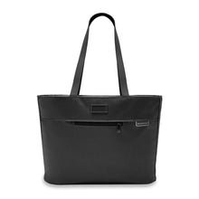 Load image into Gallery viewer, Briggs & Riley Baseline Travel Tote - Black
Image of Front Panel View
Height	     Width	     Depth	     Weight
US	13 in.      21 in.       7.5 in.     1.6 lbs.
EU	33 cm    53.3 cm	19.1 cm	0.7 kg