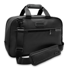 Load image into Gallery viewer, Briggs & Riley Baseline Executive Travel Duffle - Black
Image of Front Angled View shown with adjustable shoulder strap
Height	      Width   Depth	     Weight
US	10.5 in.	16.8 in.	8 in.	       2.5 lbs.
EU	26.7 cm	42.7 cm	20.3 cm	1.1 kg