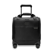 Load image into Gallery viewer, Briggs & Riley Baseline Cabin Spinner - Black
Image of Front Panel View with telescoping handle shown in lower stages.
Height	    Width	    Depth	      Weight
US	16 in.	14 in.	9.5 in.	7 lbs.
EU	40.6 cm	35.6 cm	24.1 cm	3.3 kg