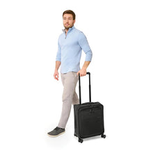 Load image into Gallery viewer, Briggs & Riley Baseline Compact Carry-On Spinner - Black
Image of Compact Carry-On shown wheeled by male model.
Height Width Depth Weight
US 19 in. 14 in. 9 in. 9 lbs.
EU 48.3 cm 35.6 cm 22.9 cm 4.1 kg.