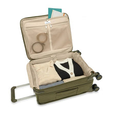 Load image into Gallery viewer, Briggs & Riley Baseline Global Carry-On Spinner - Olive
Image of Spacious Main Packing Compartment, as well as two smaller accessory pockets on inside lid.
Height	     Width	     Depth	       Weight
US	21 in.       15 in.	9 in.	         9.9 lbs. 
EU	53.3 cm	38.1 cm	22.9 cm	 4.5 kg