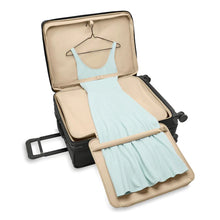 Load image into Gallery viewer, Baseline Large Expandable Spinner