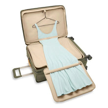 Load image into Gallery viewer, Baseline Large Expandable Spinner