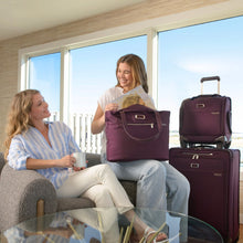 Load image into Gallery viewer, Baseline Medium Expandable Spinner - Plum