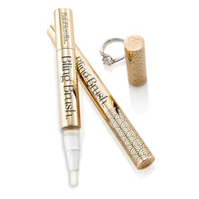 Load image into Gallery viewer, View of the brush without the cap, with the cap, and with a ring behind it. Set on a white background.