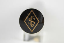 Load image into Gallery viewer, Conway Stewart Maki-e Soka Monyo (Floral Design) Limited Edition Fountain Pen