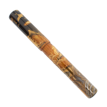 Load image into Gallery viewer, Danitrio GK-11 Genkai "Horaisan" Limited Edition Fountain Pen Side 4