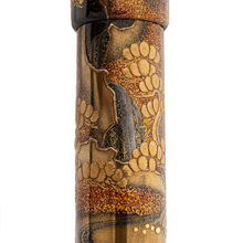 Load image into Gallery viewer, Danitrio GK-11 Genkai "Horaisan" Limited Edition Fountain Pen Close up