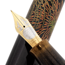 Load image into Gallery viewer, Danitrio GK-1013 Genkai "Fireworks (Summer of Four Seasons)" Limited Edition Fountain Pen Nib Close Up (18k-750)