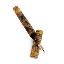 Load image into Gallery viewer, Danitrio GK-1046 Genkai "Sakura Rose" Fountain Pen - Uncapped