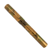 Load image into Gallery viewer, Danitrio GK-1037 Hokusai's Koi (Hokusai's Carp) Limited Edition Fountain Pen